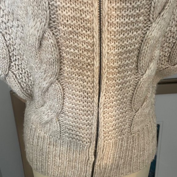 Elsamanda  Beige Zip Up Cable Knit Sweater Vest-Alpaca Wool Blend- Italy-Small - Picture 5 of 11
